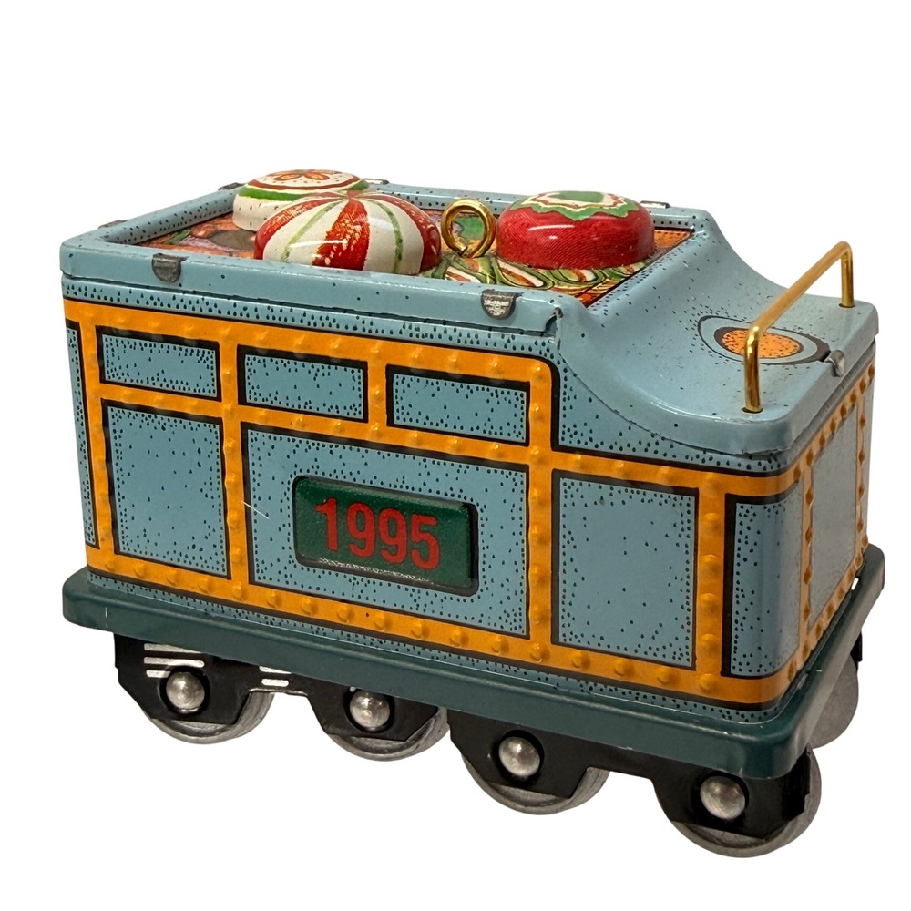 Vintage‎ 1995 Hallmark Keepsake Ornament Blue Tin Train Car Candy Locomotive
